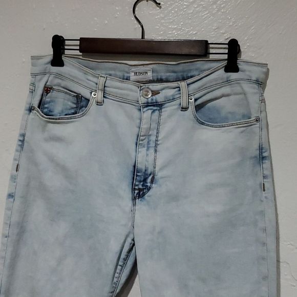 Hudson Blair High Rise Bootcut Crop in Light Wash Size 32 - Picture 3 of 11